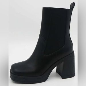 Block Heel Platform Boots